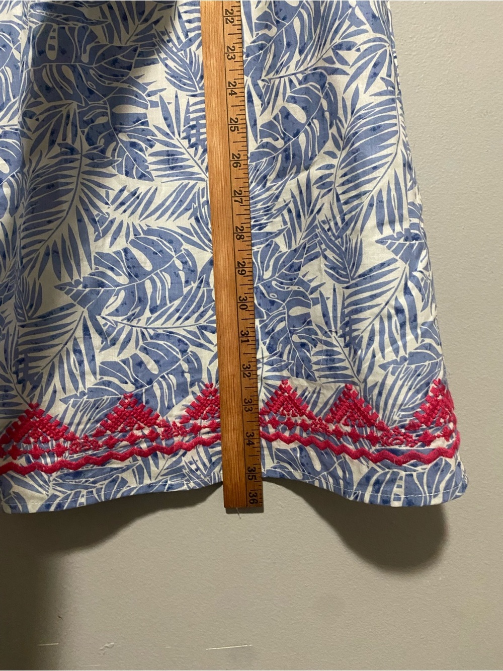 THML Blue and Fuchsia Embroidered Sheath Cotton Dress Medium Boho Coastal Preppy - Picture 8 of 8
